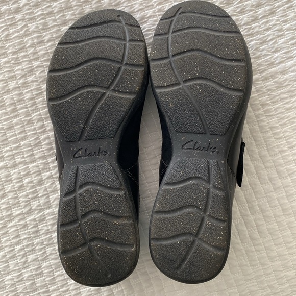 New in box! Beautiful Clarks size 12 ladies flats 🥿 “Roseville Jane”. - Picture 5 of 8